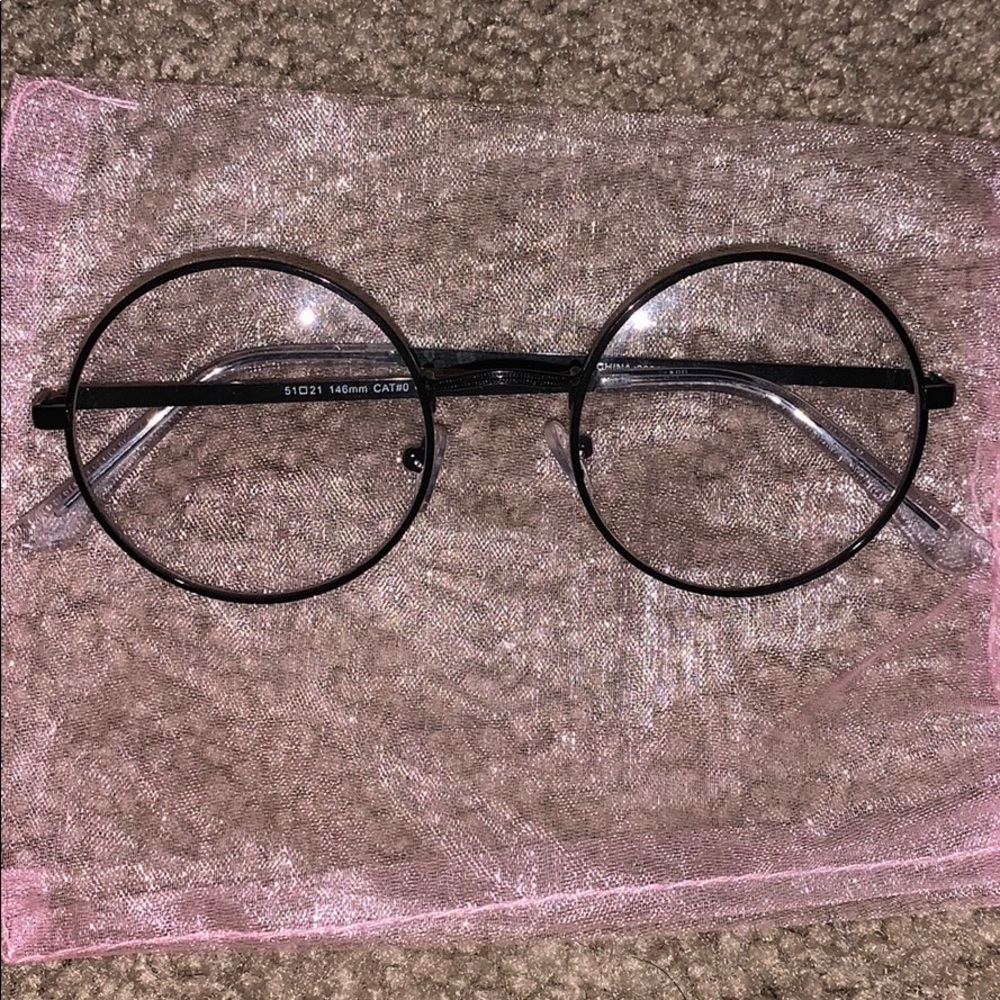 Fake Circled Glasses